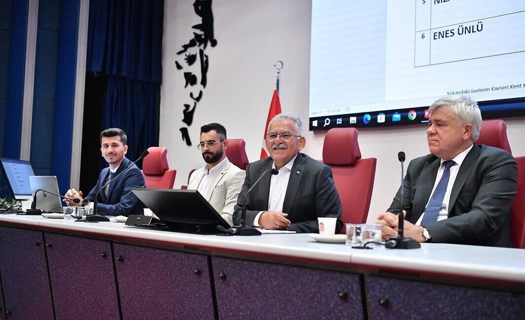 Kayseri Büyükşehir Belediye Başkanı Dr. Memduh Büyükkılıç, Kayseri Valisi Gökmen