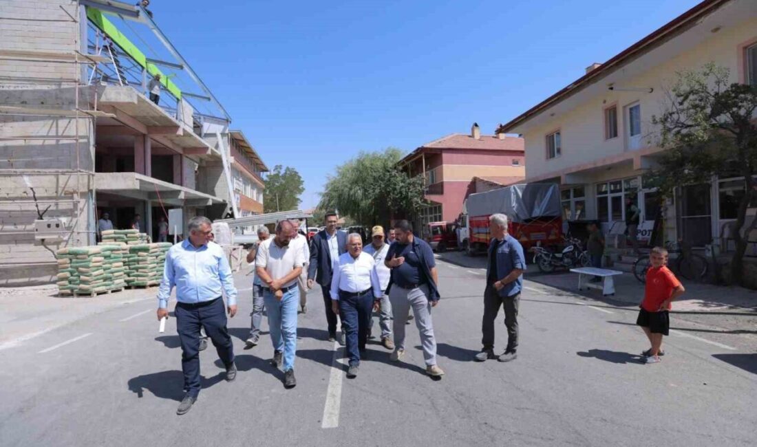 Kayseri Büyükşehir Belediye Başkanı Dr. Memduh Büyükkılıç, Kayseri’nin şirin ilçelerinden