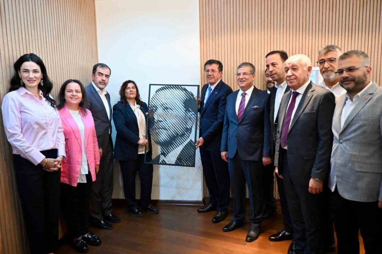 Aydın Büyükşehir Belediye Başkanı Özlem Çerçioğlu’na, AK Parti Genel Başkan