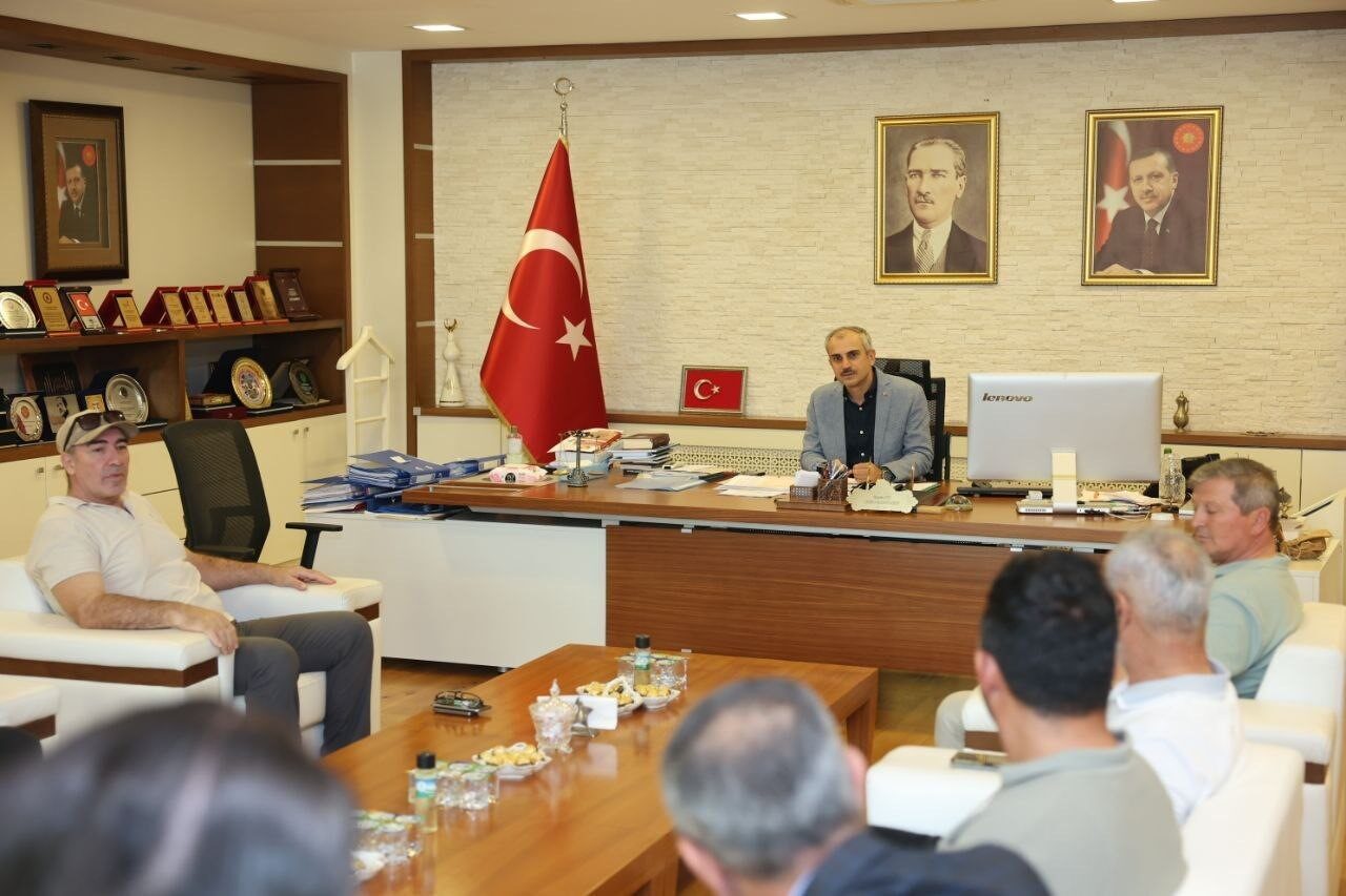 Çayırova Belediye Başkanı Bünyamin Çiftçi, ilçede faaliyet gösteren amatör spor