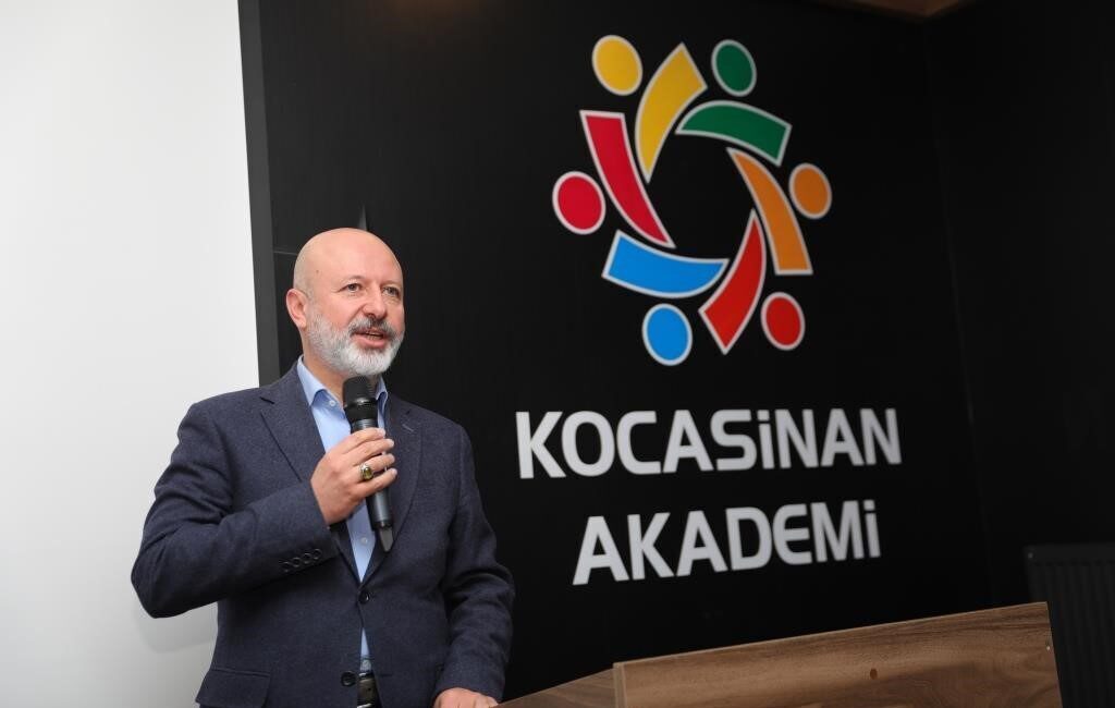Kocasinan Belediyesi bünyesindeki Kocasinan Akademi’de heyecanla beklenen yeni eğitim dönemi