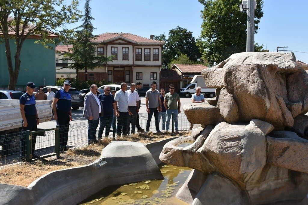 Eskişehir İnönü Belediye Başkanı Serhat Hamamcı, Yenice Mahalle’de vatandaşlar ile