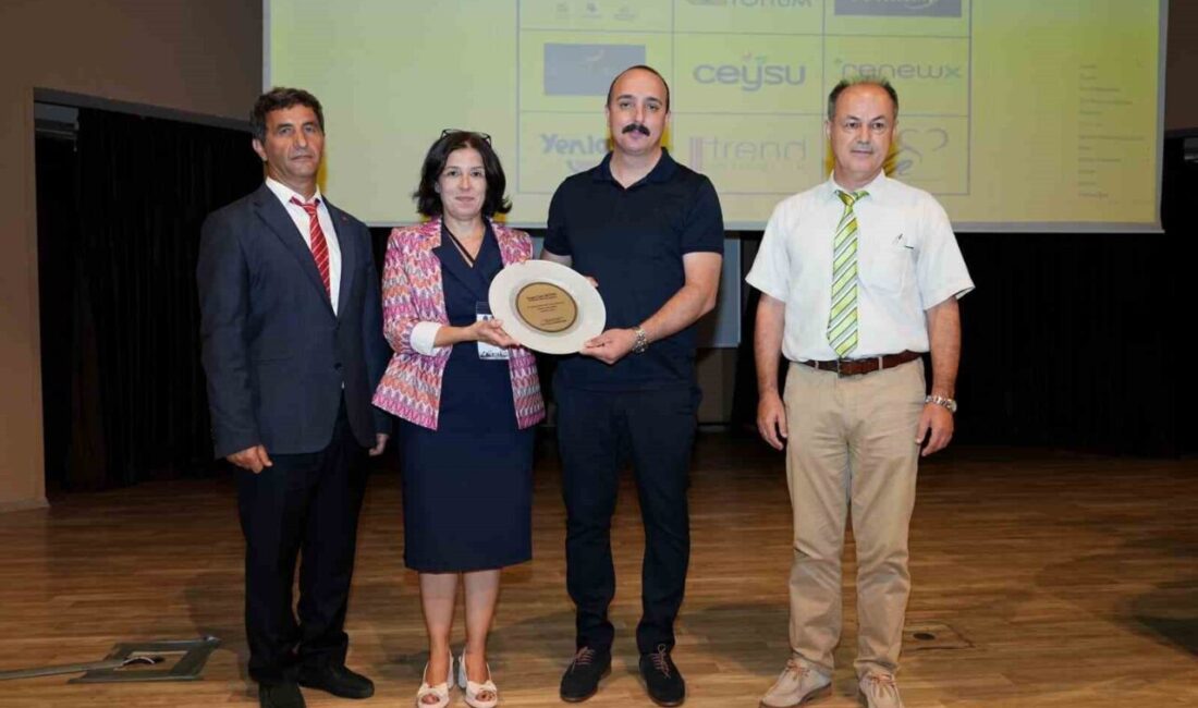 Konyaaltı Belediye Başkanı Cem Kotan, 37’nci Ulusal Matematik Sempozyumu’na katılarak,