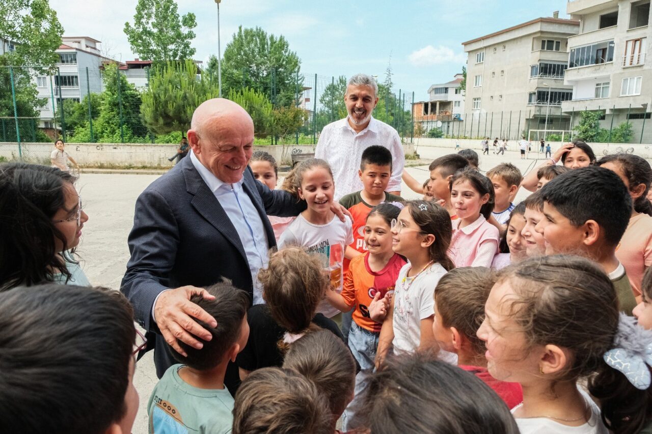 Samsun’un Terme İlçe Belediyesi, 2025-2026 eğitim-öğretim yılı öncesinde okul yollarından