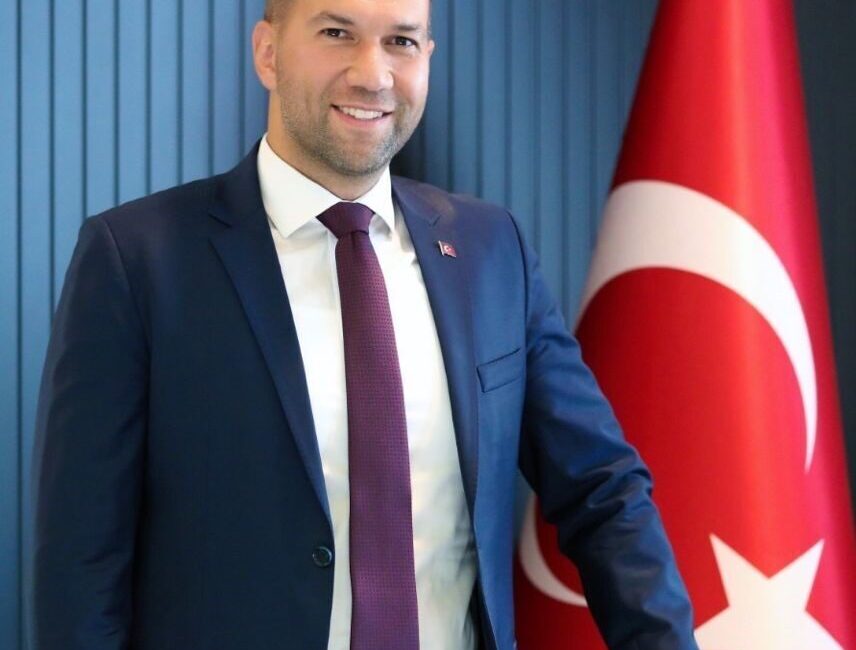 Niğde Belediye Başkanı Emrah Özdemir, Ahilik Haftası dolayısıyla yayımladığı mesajda,