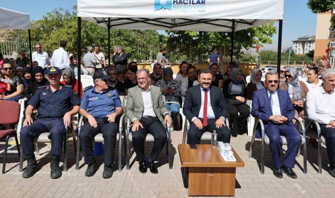 Hacılar Belediye Başkanı Bilal Özdoğan, 2025-2026 eğitim-öğretim yılının başlaması nedeniyle