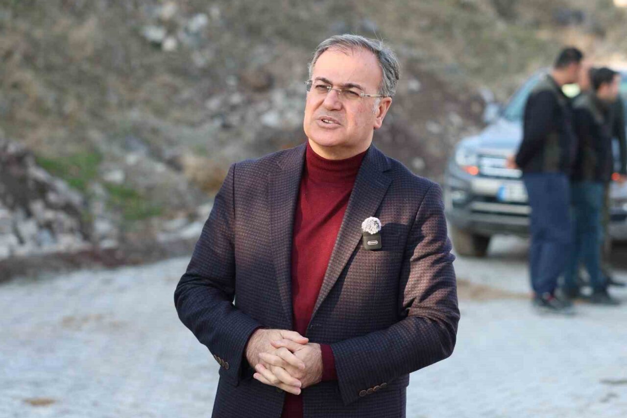 Hacılar Belediye Başkanı Bilal Özdoğan, ilçede altyapı ve ulaşım yatırımlarına