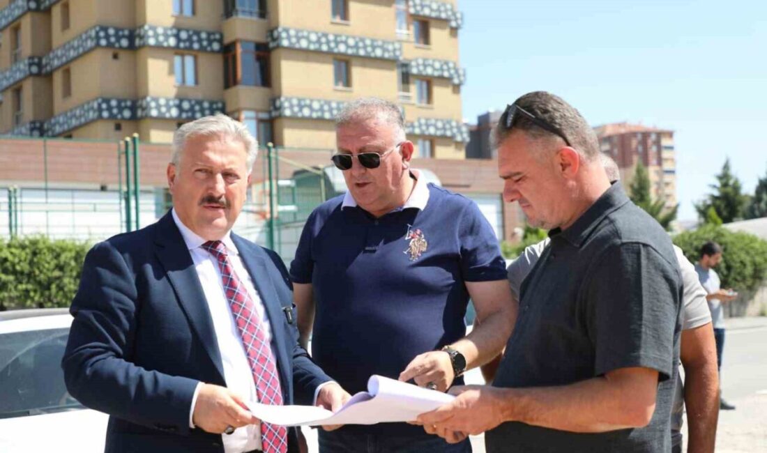 Melikgazi’de sayısı 300’ü geçen parkları ve devasa yeşil alanları artırarak,