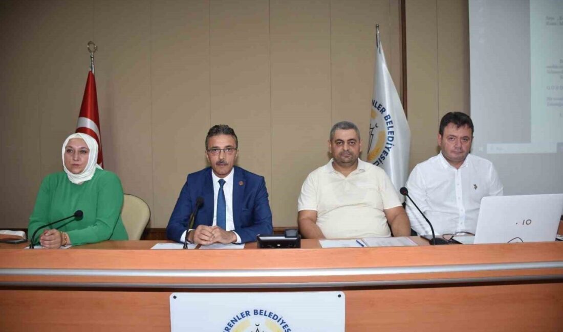 Eylül Ayı Olağan Meclis Toplantısında Çarşamba Pazarının kumaş kısmının yeni