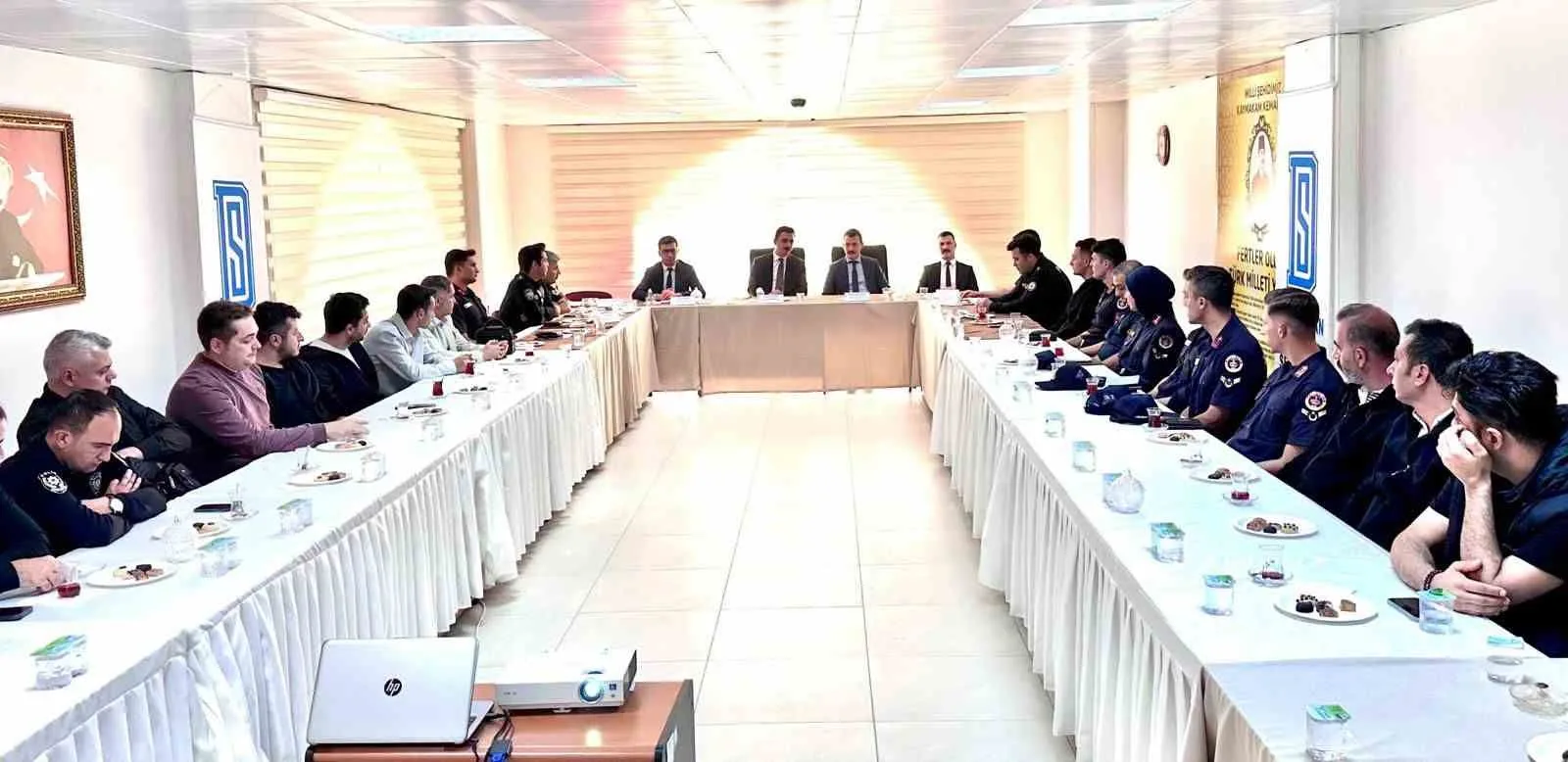 Yozgat’ın Boğazlıyan ilçesinde Cumhuriyet Başsavcısı adli kolluk toplantısı düzenledi. Toplantıda