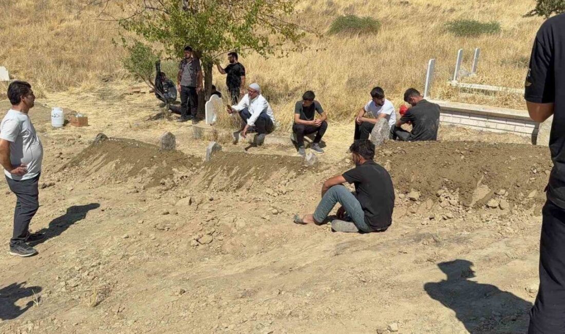 Batman’ın Beşiri ilçesinde silahlı saldırıda hayatını kaybeden baba ve 2