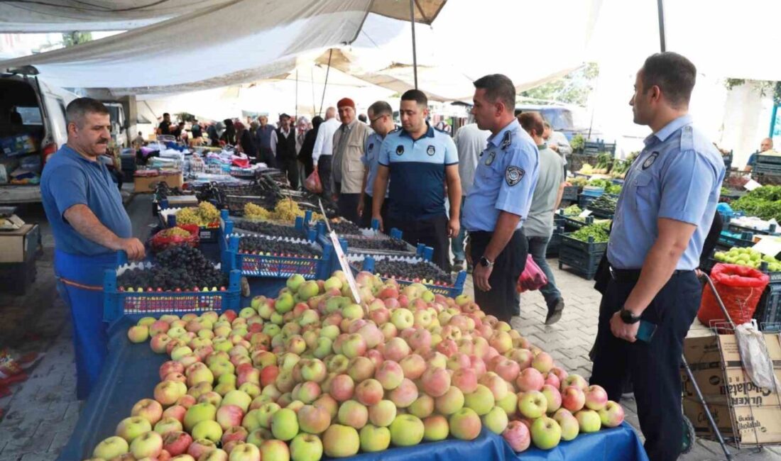Battalgazi Belediyesi Zabıta Müdürlüğü ekipleri, ilçe genelindeki pazar yerlerinde denetimlerini