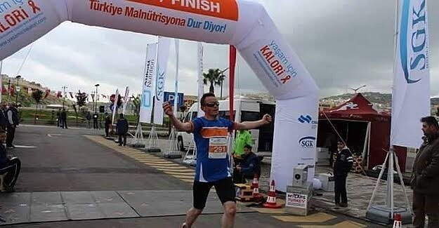 Bayburtlu milli atlet Sezer Altuntaş (40), Aydıntepe ilçesindeki evinde ölü