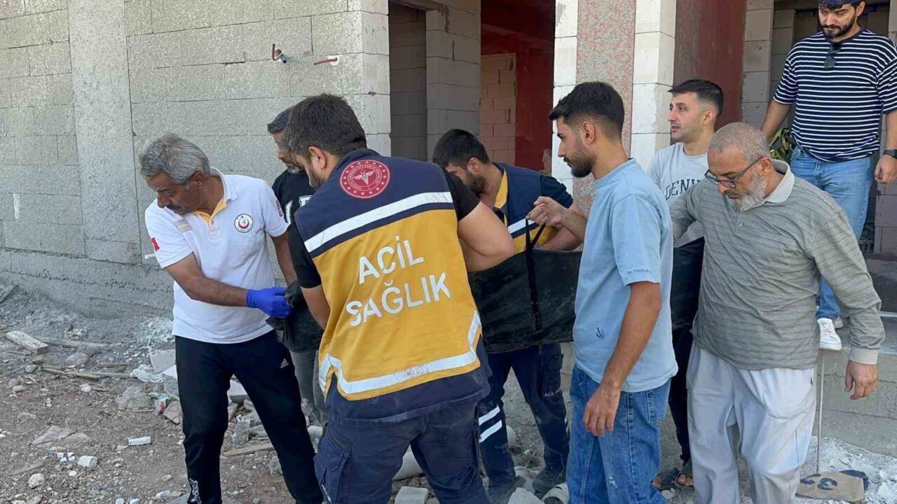 Adıyaman’da, bir inşaat bekçisi, çalıştığı inşaatın içerisinde ölü bulundu. Edinilen