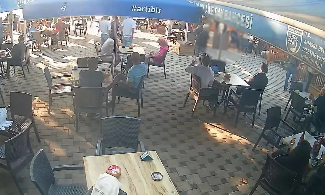 Amasra Belediye Başkanı Recai Çakır’a çay bahçesinde sözlü sataşmada bulunuldu.