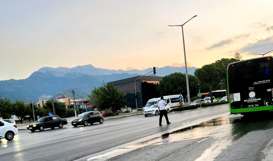 DENİZLİ (İHA) – Denizli’nin Merkezefendi ilçesinde arıza yapan büyükşehir belediyesine