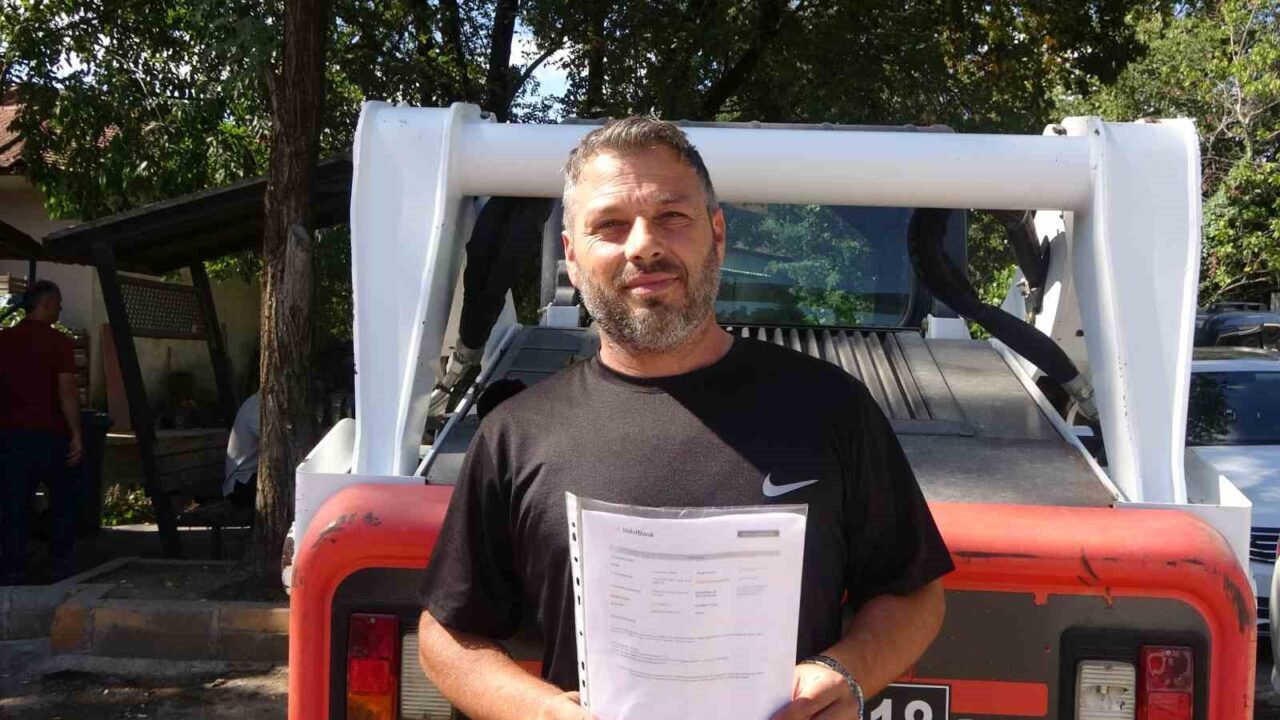 Kocaeli’nin Gölcük ilçesinde belediye personeli Hamza Dinçay, bir şirket tarafından