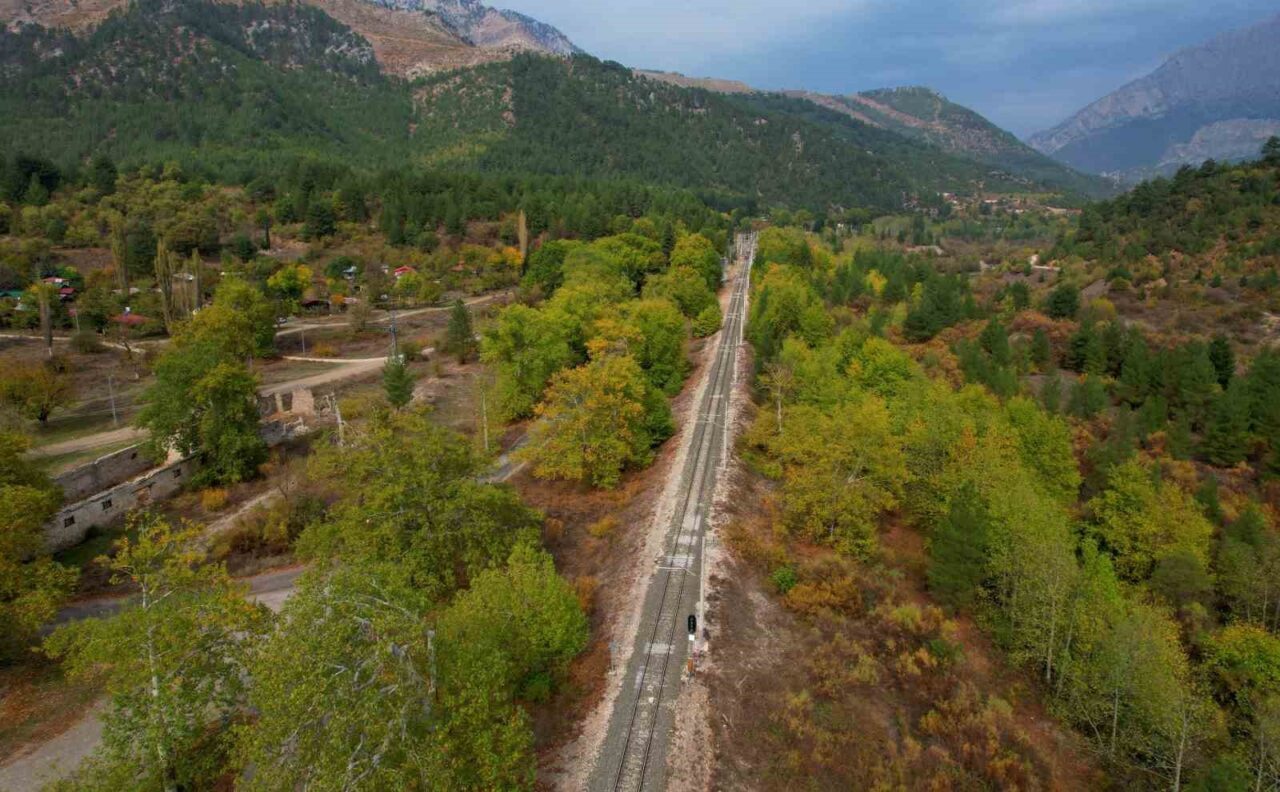 Adana’nın Pozantı ilçesinde bulunan Belemedik Tabiat Parkı, zengin doğa manzarası,