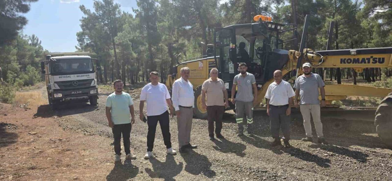 Denizli’nin Beyağaç ilçesinde, Beyağaç Belediye Başkanı Sezayi Pütün, Eşenler Mahallesi