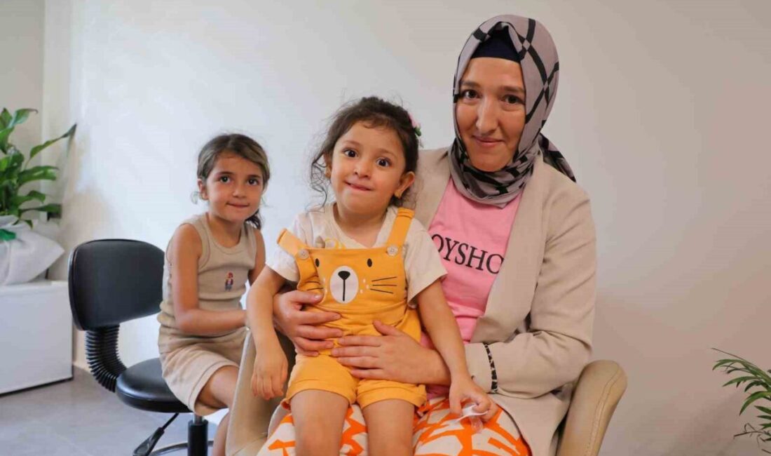 Kahramanmaraş’ta beyin felci tanısı ile tedavi edilen 4 yaşındaki Asel,