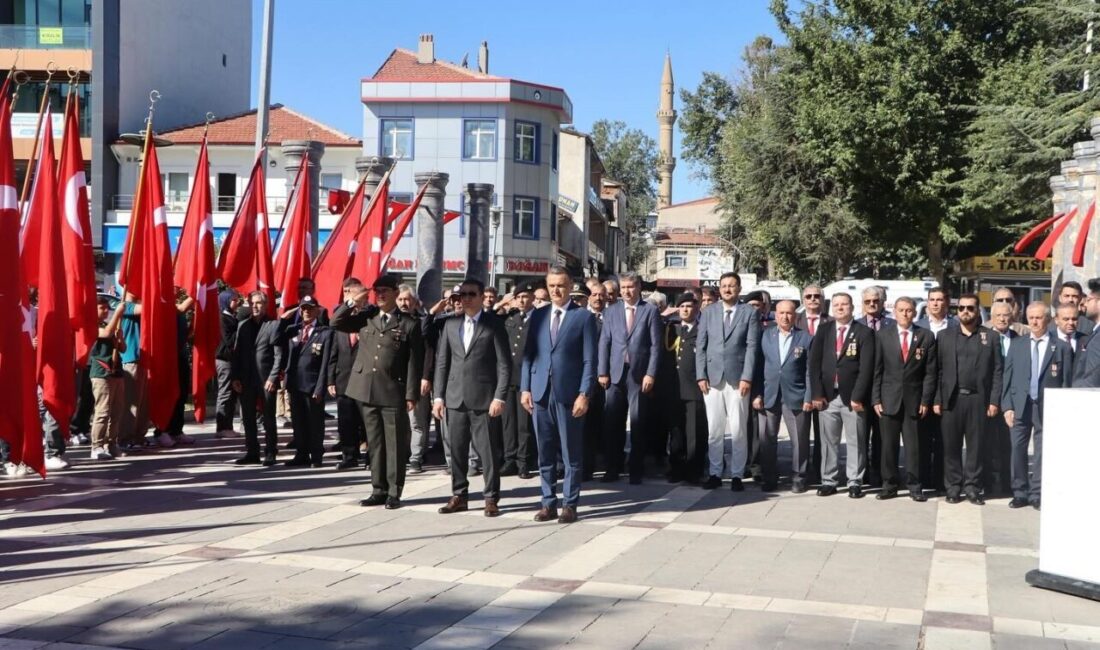 Konya’nın Beyşehir ilçesinde 19 Eylül Gaziler Günü dolayısıyla düzenlenen törende,
