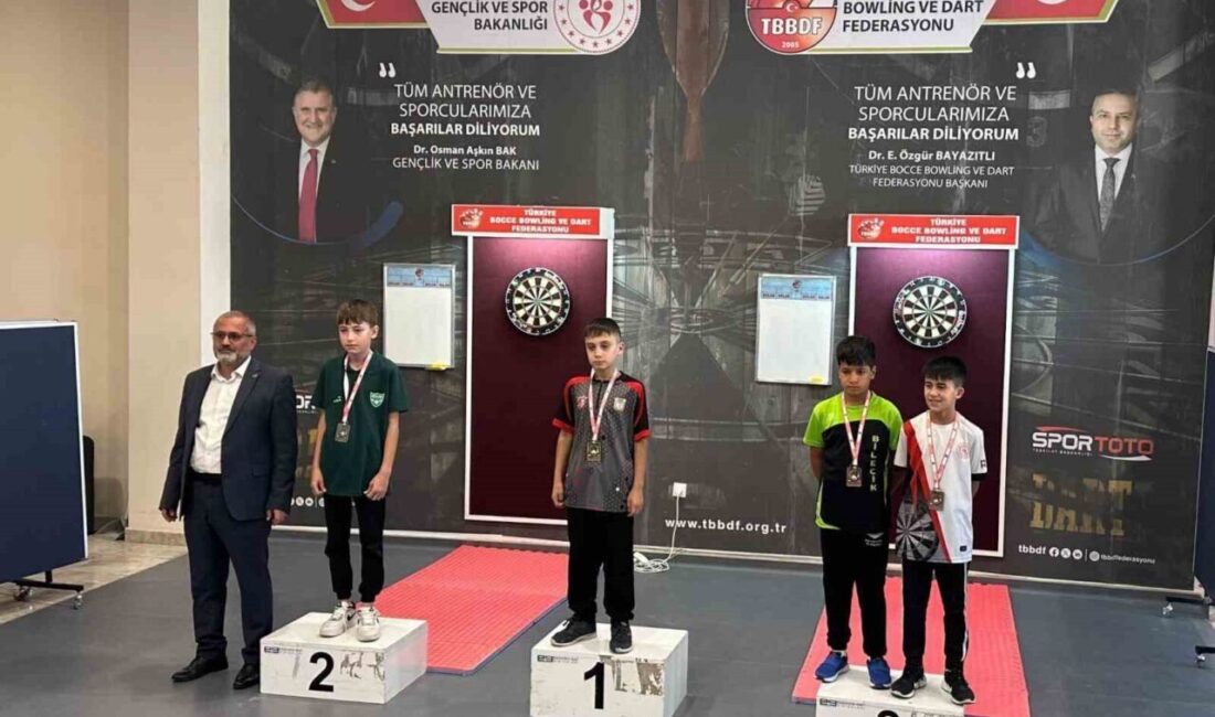 Ankara’da yapılan Şehit Eren Bülbül Türkiye Dart Şampiyonası sıralama turnuvaları
