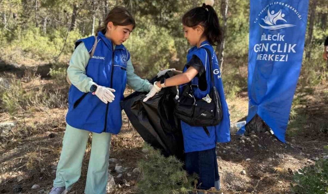 Bilecik Gençlik ve Spor İl Müdürlüğü, Atatürk Ormanı’nda çevre temizliği