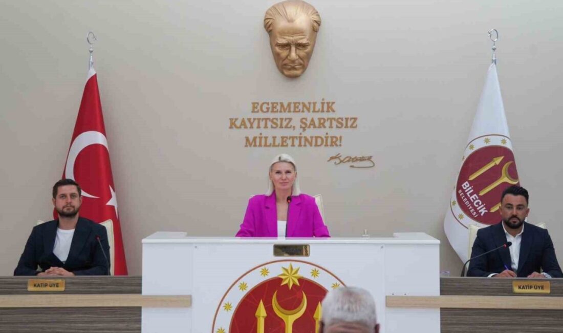 Bilecik Belediye Meclisi toplantısında, birçok konunun yanı sıra özel halk