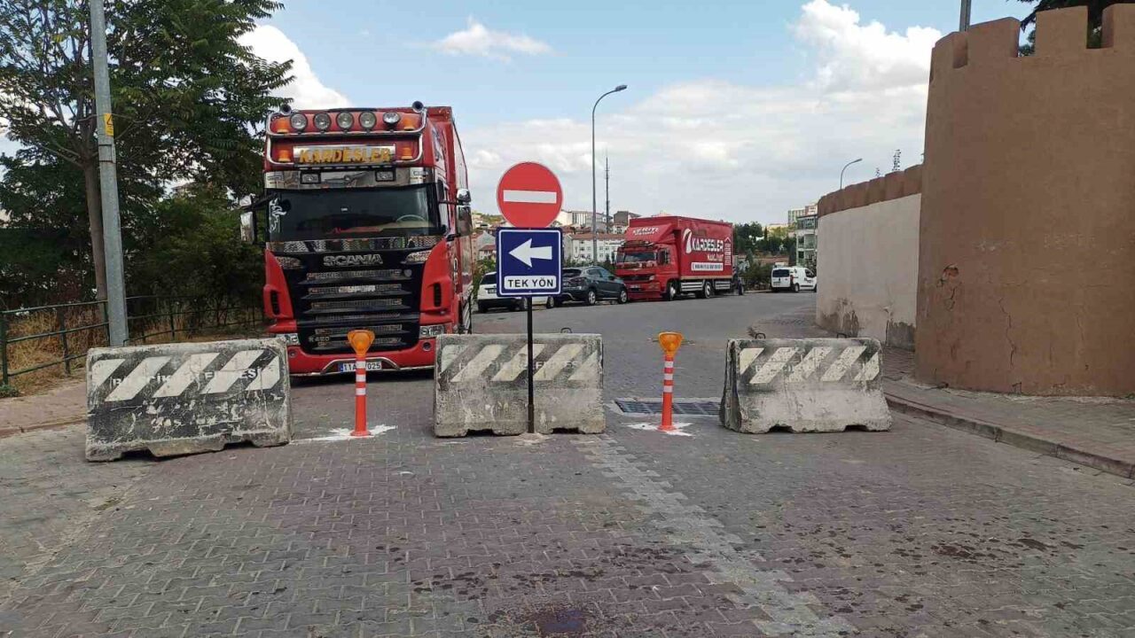 Bilecik’te Hamsu Köprüsü’nde devam eden yenileme çalışması sonrası trafiği rahatlatacak