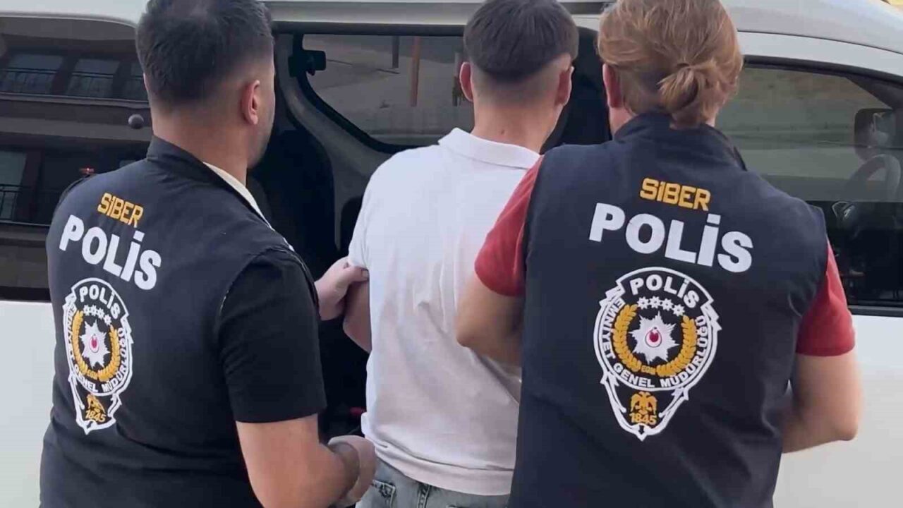 Sivas merkezli iki ilde bilişim dolandırıcılarına yönelik düzenlenen operasyonda gözaltına