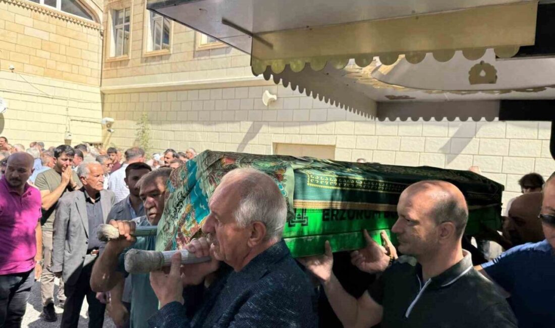 İş insanı Vahit Bingöl ve TRT Erzurum Radyosu Prodüktörlerinden İsmail