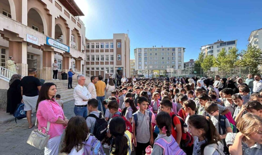 Bingöl’de 2025-2026 eğitim öğretim yılının başlamasıyla birlikte 374 okulda, 60