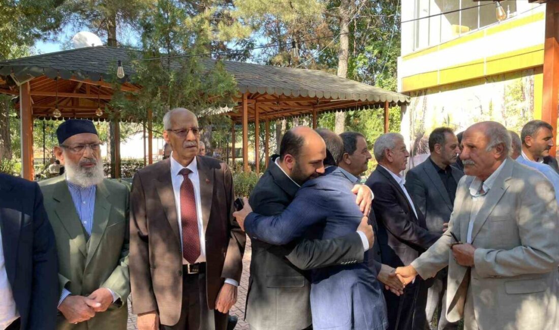 IHAAW182020-HMN/28-09-2025 – Bingöl’de husumetli iki aile düzenlenen programda barıştı (Fotoğraflı)