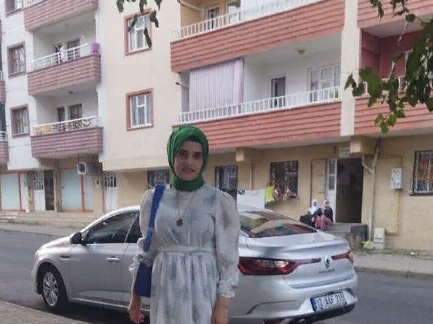 Bingöl’de kayıp olarak aranan zihinsel engelli genç kız Mardin’de bulundu.