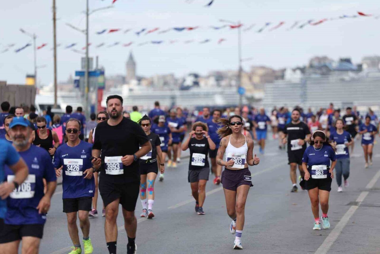İstanbul’u Koşuyorum yarışının bu seneki Asya etabı koşuldu. Üsküdar’da düzenlenen