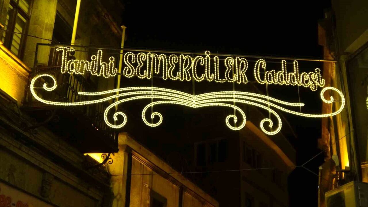 Trabzon’un en işlek caddeleri olan ve isimlerini de yıllar önce