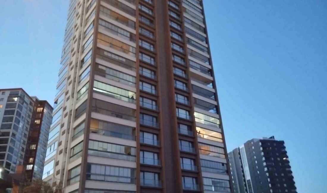 Ankara’da bir şahıs, boşanma aşamasındaki eşini çocuklarının yanında tabancayla vurarak