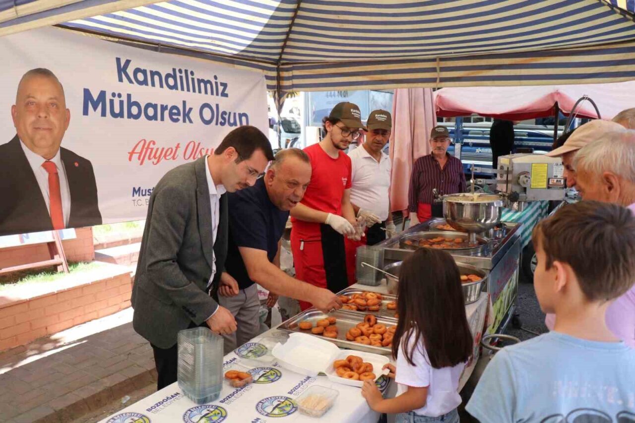 Bozdoğan Belediyesi, Mevlid Kandili dolayısıyla lokma hayrı düzenledi. Çarşı Camii