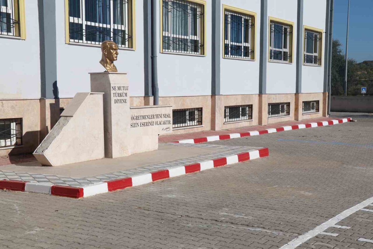 Bozdoğan Belediyesi, öğrencilerin daha temiz, sağlıklı ve güvenli bir ortamda