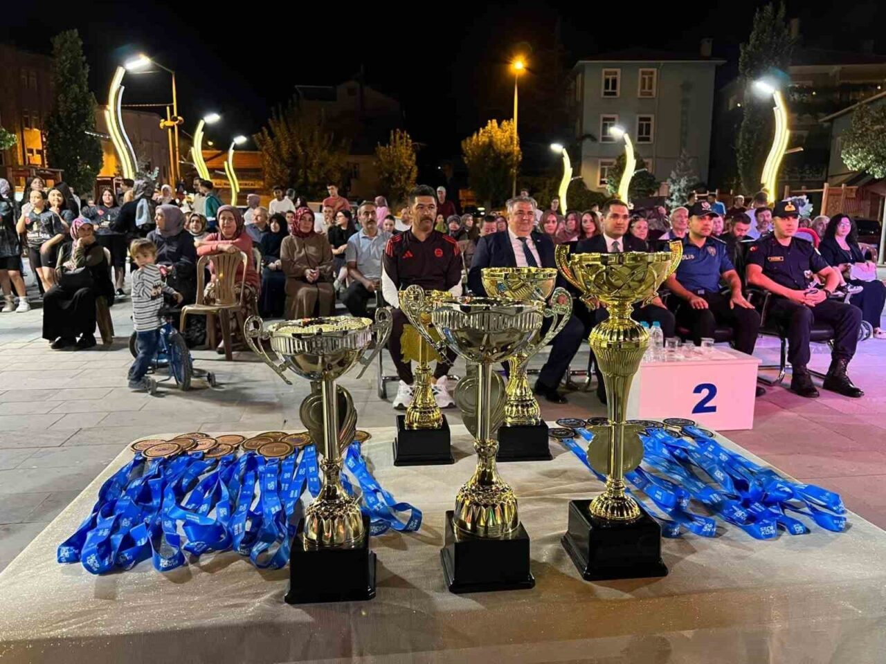 Konya Büyükşehir Belediyesi tarafından düzenlenen ve bin 100 sporcunun katıldığı