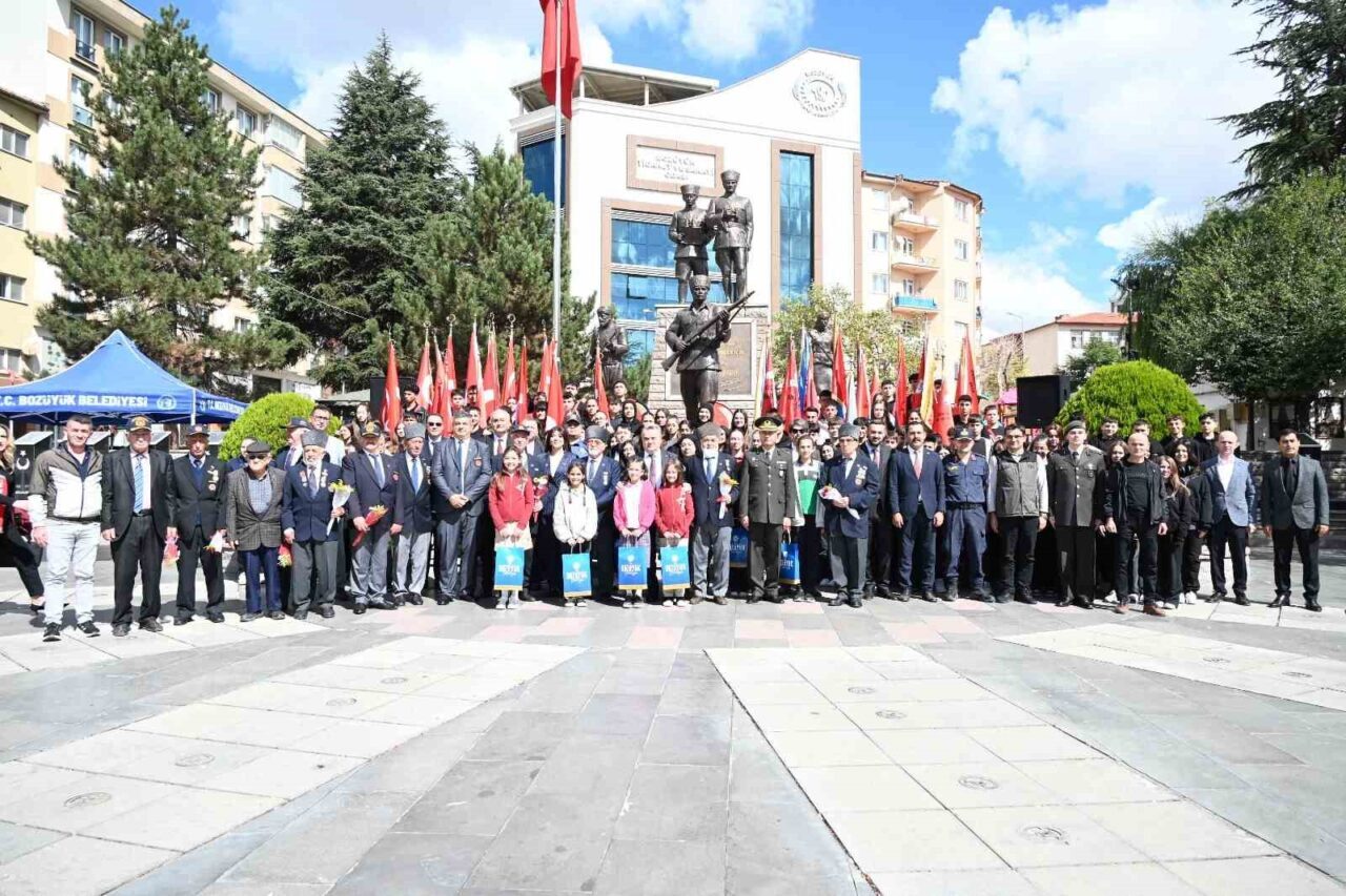 19 Eylül Gaziler Günü, Gazi Mustafa Kemal Atatürk’e Türkiye Büyük
