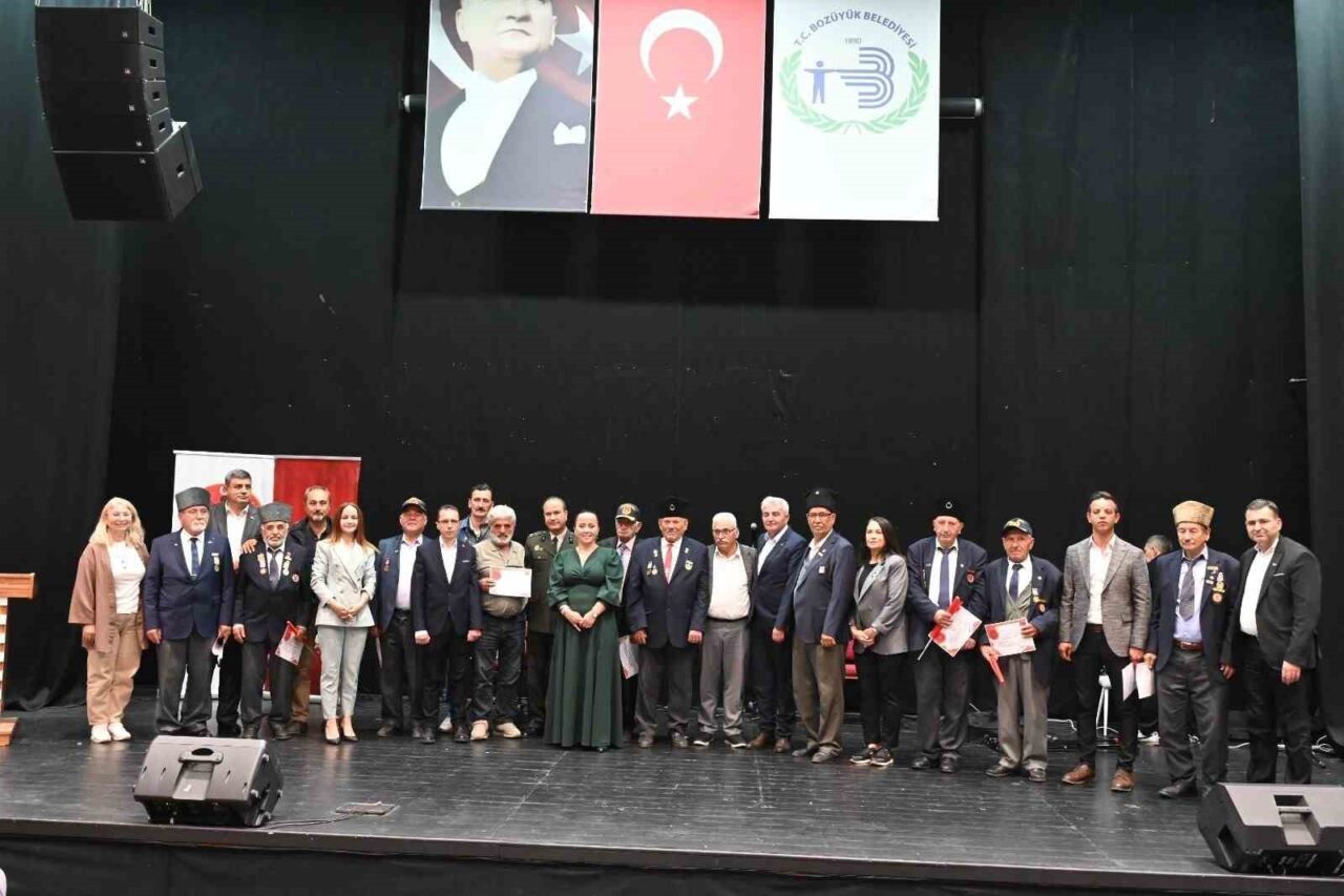 Bozüyük Şehit Aileleri ve Gaziler Dayanışma Derneği tarafından ‘Gaziler Günü