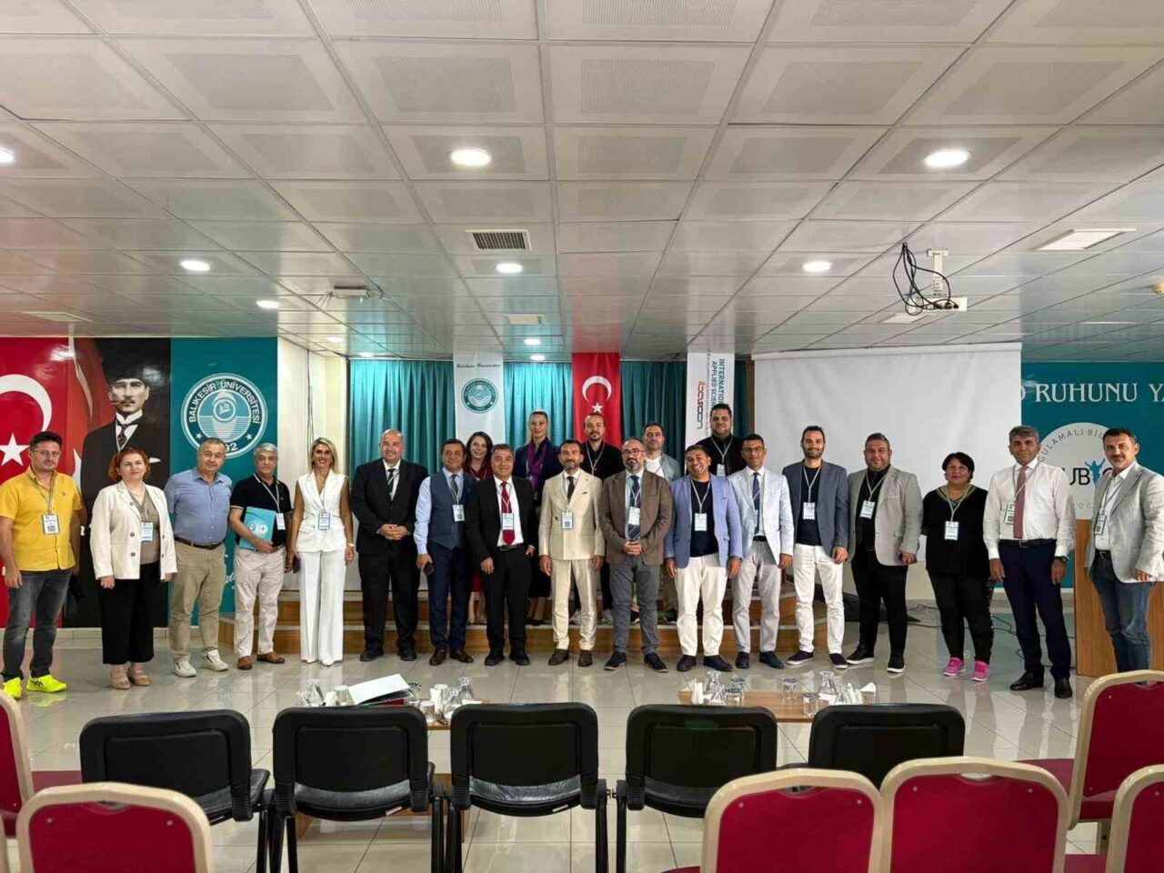 Balıkesir Üniversitesi Uygulamalı Bilimler Fakültesinin ev sahipliğinde düzenlenen II. Uluslararası