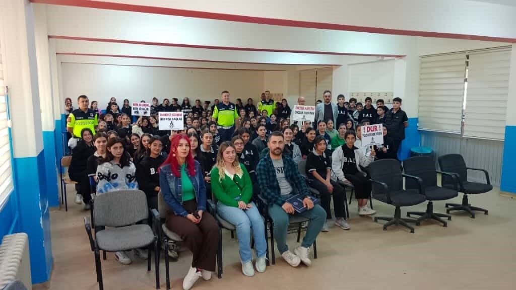 MUŞ (İHA) – Muş’un Bulanık İlçe Jandarma Komutanlığı trafik ekipleri