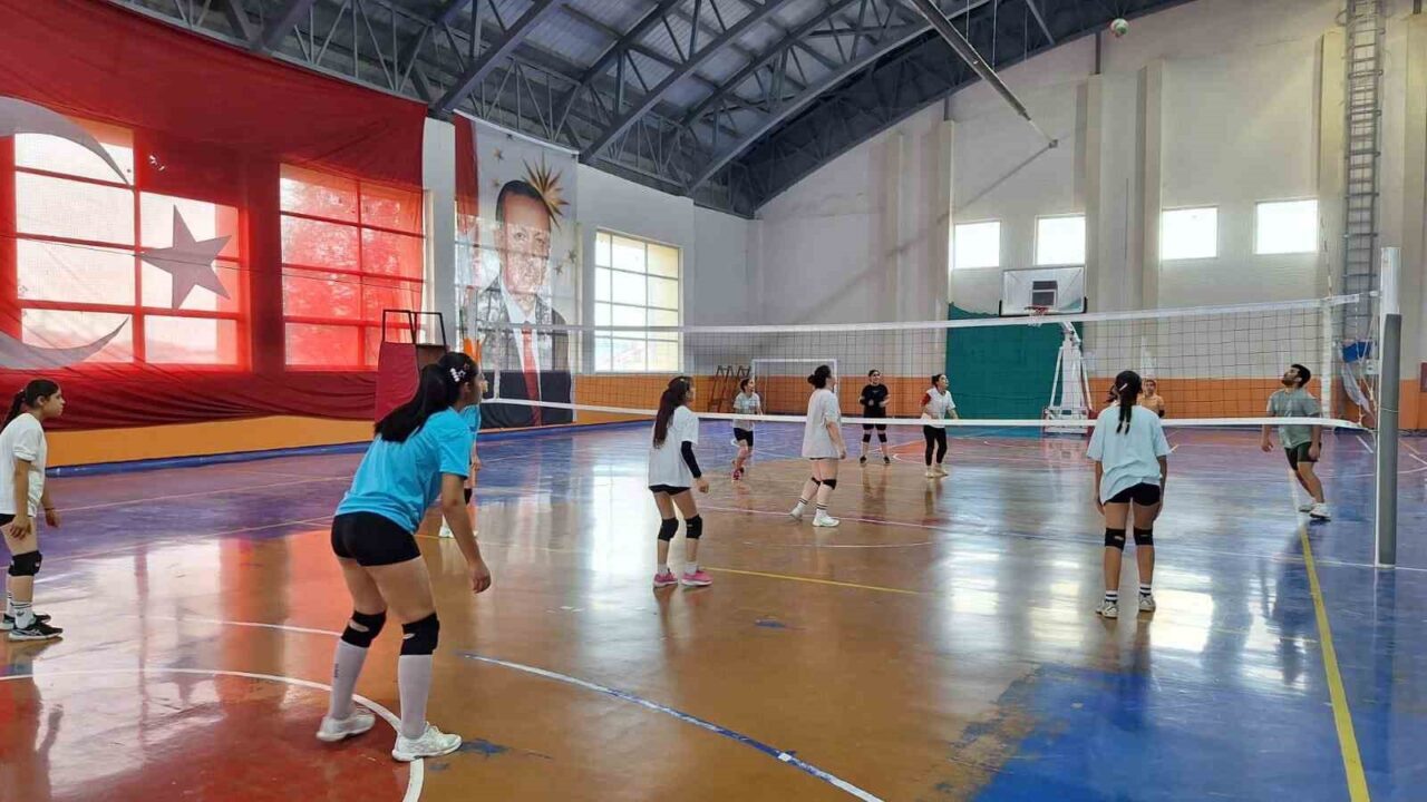 MUŞ (İHA) – Muş’un Bulanık ilçesinde uzman antrenörler eşliğinde başlayan