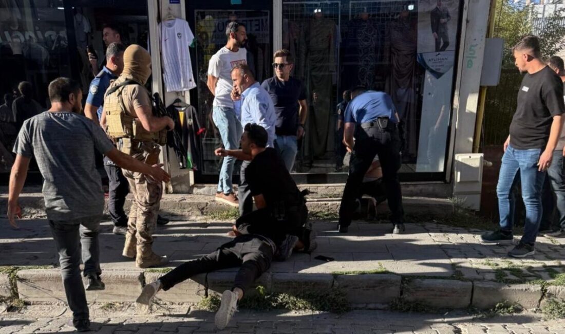 Muş’un Bulanık ilçesinde iki grup arasında çıkan silahlı kavgada ölü