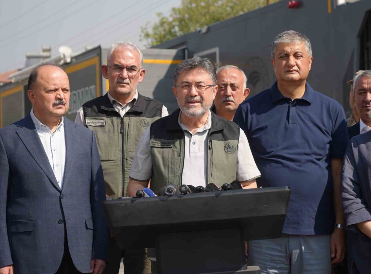 Tarım ve Orman Bakanı İbrahim Yumaklı, Kastamonu ve Karabük sınırındaki