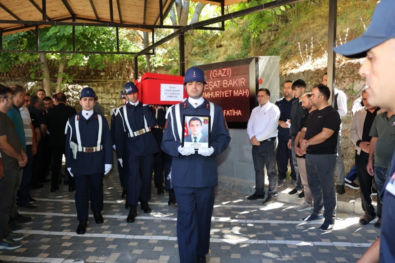 Kayseri’nin Bünyan ilçesi nüfusuna kayıtlı Gazi Uzman Çavuş Reşat Bakır,