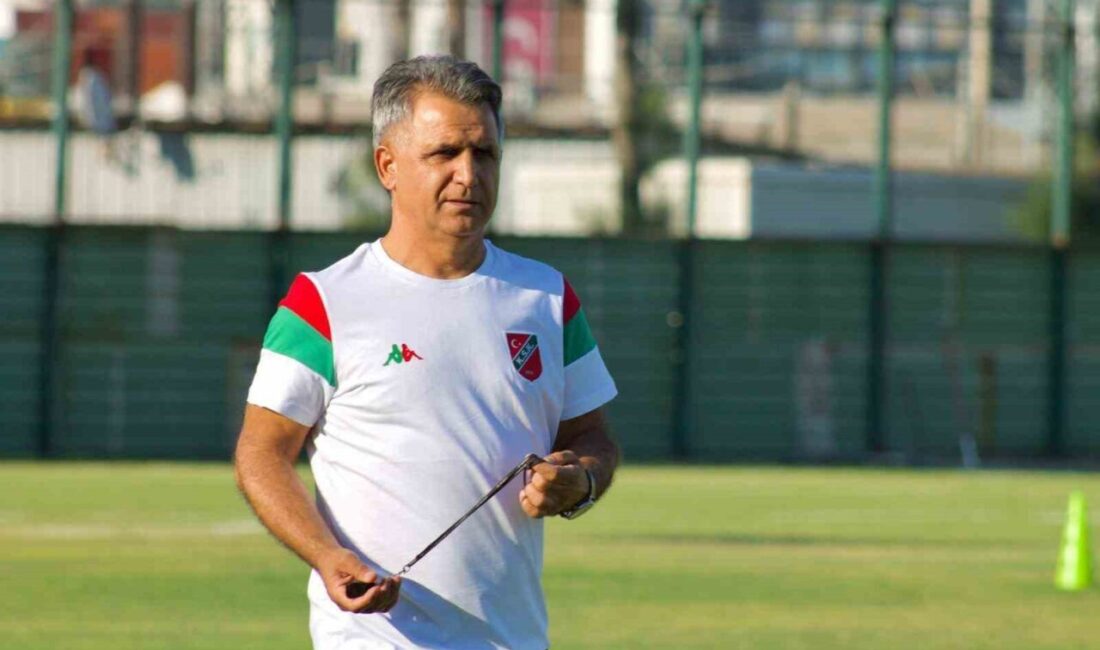 Karşıyaka Teknik Direktörü Burhanettin Basatemür, takımın durumuyla ilgili, “Biz genç