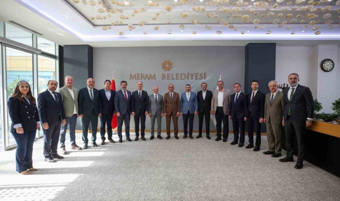 AK Parti Bursa İl Başkanı Davut Gürkan ve Bursa’dan ilçe